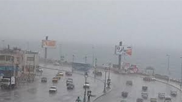 «إكسترا نيوز»: أمطار غزيرة تضرب الإسكندرية