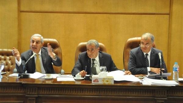 تفاصيل اجتماع وزير الصناعة مع «النواب» بشأن ترخيص المنشآت تفاصيل اجتماع وزير الصناعة مع «النواب» بشأن ترخيص المنشآت