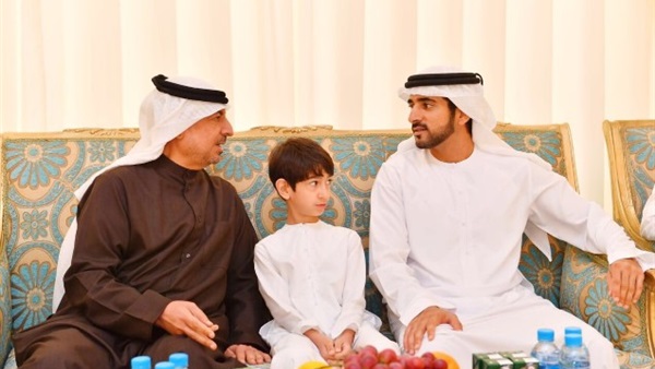 ولي عهد دبي: عزاء شهداء الإمارات بأفغانستان مجلس فخر واعتزاز ولي عهد دبي: عزاء شهداء الإمارات بأفغانستان مجلس فخر واعتزاز
