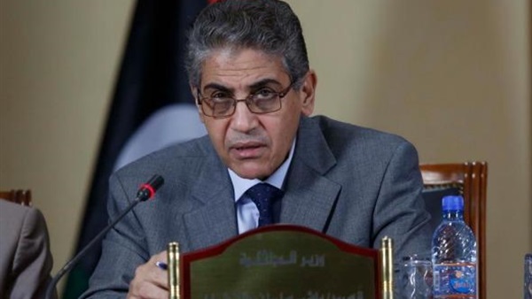 إصابة وزير الداخلية الليبي الأسبق ونجله إثر انفجار سيارة ملغومة