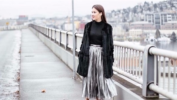 الألوان الميتالك لإطلالة متلألئة في الحفلات