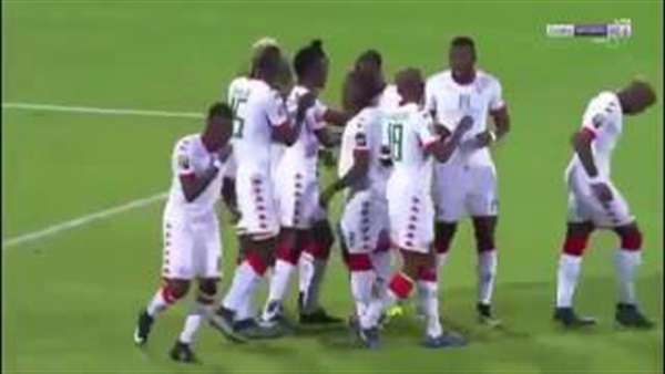 «كان 2017».. بوركينا فاسو تتأهل إلى ربع النهائي بهدفين في مرمى غينيا (فيديو)