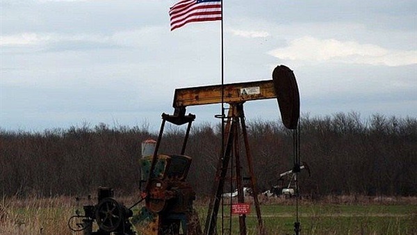 الخام الأمريكي يغلق تداولاته منخفضا الخام الأمريكي يغلق تداولاته منخفضا