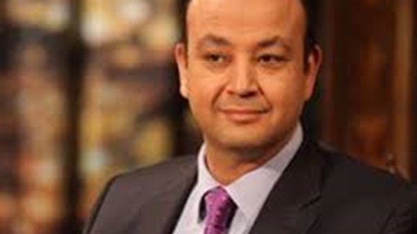 عمرو أديب: مشاهد تكريم السيسي لأهالي الشهداء اليوم «دبحتني» عمرو أديب: مشاهد تكريم السيسي لأهالي الشهداء اليوم «دبحتني»