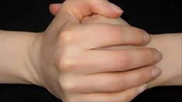 احذروا.. «طقطقة الأصابع» لهذا السبب احذروا.. «طقطقة الأصابع» لهذا السبب