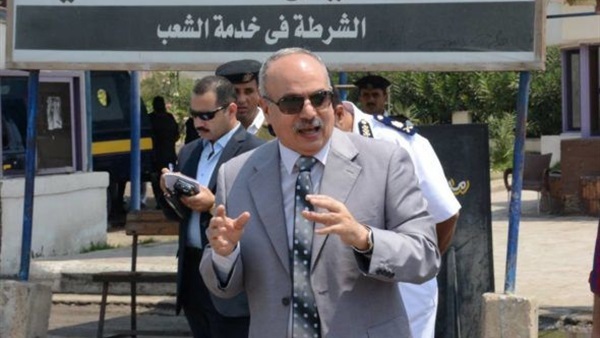 بالفيديو.. مراسل سى بى سى: أنفجار العريش حدث بعد انتهاء حظر التجوال بالفيديو.. مراسل سى بى سى: أنفجار العريش حدث بعد انتهاء حظر التجوال