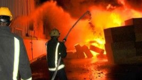 اندلاع حريق هائل في مصنع غزل ونسيج بالمحلة
