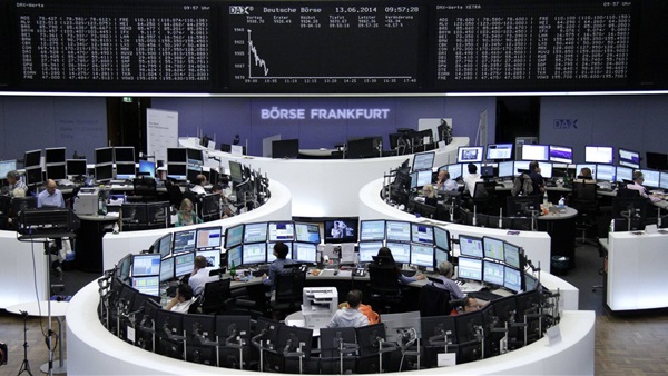 الأسهم الأوروبية تغلق عند أعلى مستوياتها منذ أكثر من عام الأسهم الأوروبية تغلق عند أعلى مستوياتها منذ أكثر من عام