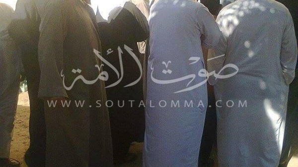 بالصور.. إستمرار صرف تعويضات متضرري السيول بـ«البحيرة» بالصور.. إستمرار صرف تعويضات متضرري السيول بـ«البحيرة»