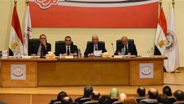 "العليا للانتخابات" تلغي مؤتمر إعلان نتيجة تصويت المصريين بالخارج بسبب حادث العريش "العليا للانتخابات" تلغي مؤتمر إعلان نتيجة تصويت المصريين بالخارج بسبب حادث العريش