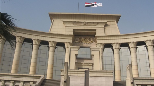 مستشار بالدستورية العليا: الارهابيون لجأو لاستخدام السيارة المفخخة بسبب التشديدات الأمنية