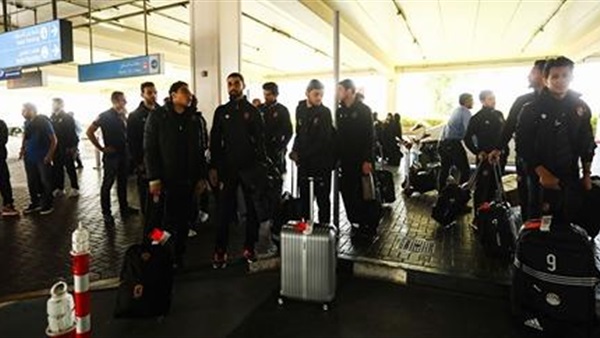 طبيب الأهلي يرسل قائمة البرنامج الغذائي لفندق «دبي» طبيب الأهلي يرسل قائمة البرنامج الغذائي لفندق «دبي»