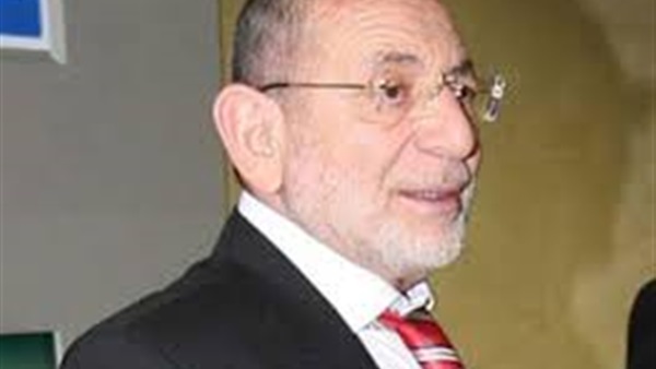 عدلي القيعي يهاجم إدارة الأهلي: النادي مخترق عدلي القيعي يهاجم إدارة الأهلي: النادي مخترق