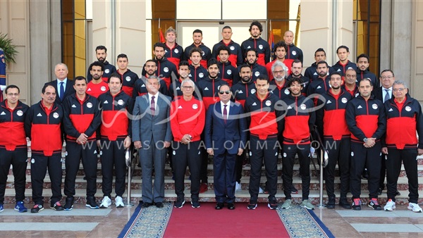 «20» صورة ترصد حفاوة إستقبال الرئيس السيسى للمنتخب 