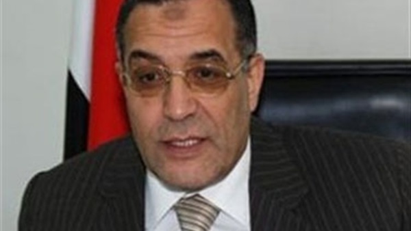أحمد شوقي: وضع آليات للحد من تآكل الوعاء الضريبي أحمد شوقي: وضع آليات للحد من تآكل الوعاء الضريبي