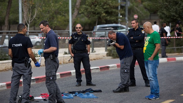 إصابة إسرائيلي بجروح في عملية طعن نفذها شاب فلسطيني إصابة إسرائيلي بجروح في عملية طعن نفذها شاب فلسطيني