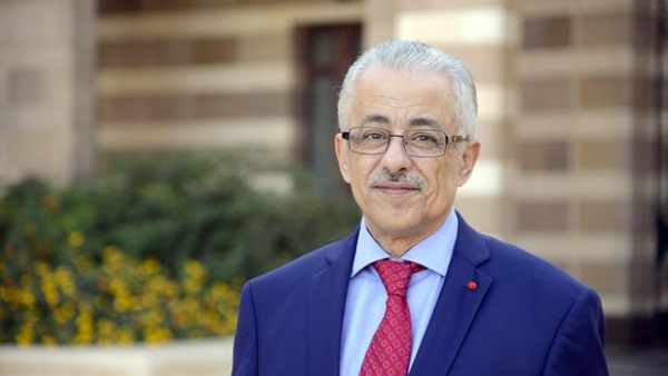 وزير التعلم الجديد: «الدراسة مش نكد بل رحلة جميلة» وزير التعلم الجديد: «الدراسة مش نكد بل رحلة جميلة»