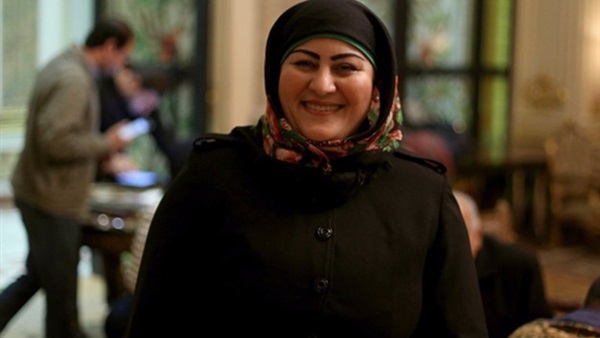 غادة صقر: «السيسي» حول حلم المرأة لحقيقة بمنصب المحافظ