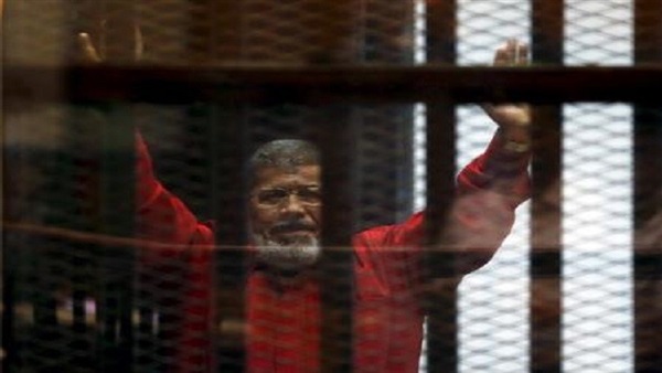 غدا.. محاكمة مرسي و١٠ أخرين في "التخابر مع قطر" غدا.. محاكمة مرسي و١٠ أخرين في "التخابر مع قطر"