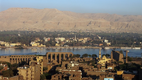 «on live» تنقل مشاهد سياحية على ضفاف النيل بالأقصر (فيديو)