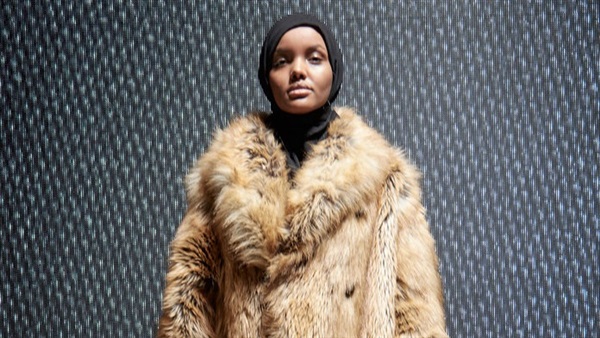 5  معلومات عن أول عارضة أزياء عالمية  بالحجاب "حليمة إيدن " أمريكية من أصل صومالي  