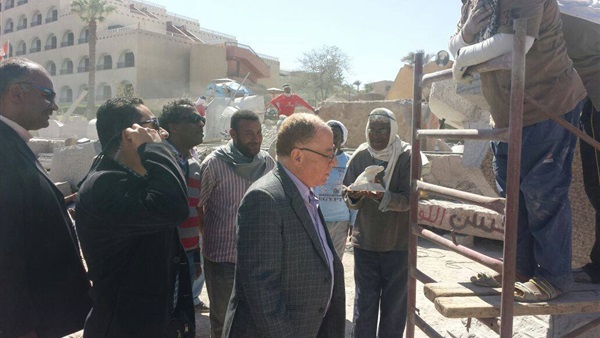 وزير الثقافة يتفقد متحف النحت المفتوح في أسوان (صور) وزير الثقافة يتفقد متحف النحت المفتوح في أسوان (صور)