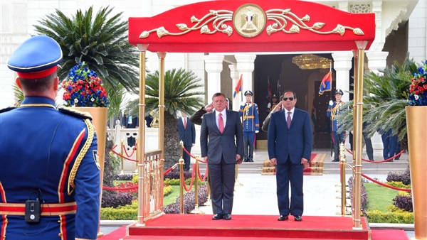 السيسي وملك الأردن يبحثان سبل الوصول إلى «حل الدولتين»