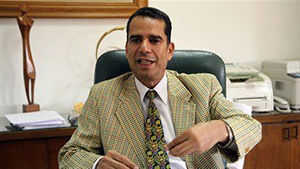 اليوم.. افتتاح معرض صالون فناني إقليم القاهرة وشمال الصعيد اليوم.. افتتاح معرض صالون فناني إقليم القاهرة وشمال الصعيد
