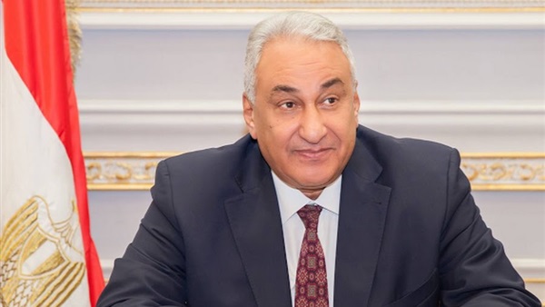 معركة مبنى النقابة تُشعل الصراع بين «عاشور» و«المحامين».. مصدر: النقيب تسلم خطاب رفض من «المترو».. «الزيات»: حذرنا من هدم المبنى التاريخي.. وآخر مُهددًا: ستُبنى مهما كلفنا الأمر معركة مبنى النقابة تُشعل الصراع بين «عاشور» و«المحامين».. مصدر: النقيب تسلم خطاب رفض من «المترو».. «الزيات»: حذرنا من هدم المبنى التاريخي.. وآخر مُهددًا: ستُبنى مهما كلفنا الأمر