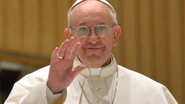 البابا فرنسيس يندد بجر الشباب الى التطرف لتنفيذ «هجمات وحشية»