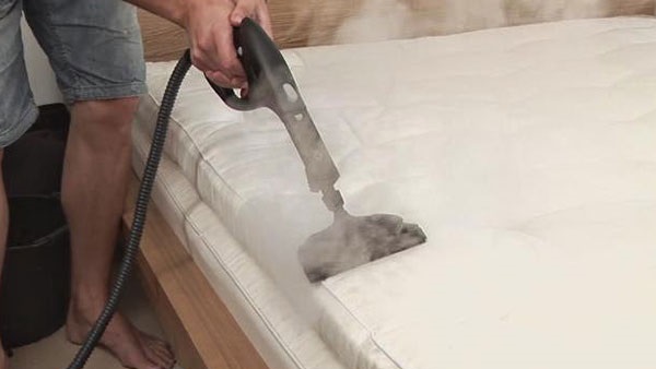 طرق هتساعدك فى تنظيف المراتب والحفاظ عليها..أهم حاجة التهوية الجيدة طرق هتساعدك فى تنظيف المراتب والحفاظ عليها..أهم حاجة التهوية الجيدة