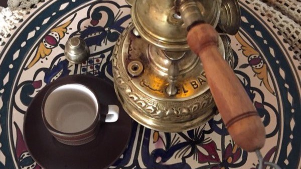 العالم عمل لهم احتفال وسماه "  اليوم العالمي للمقتنيات القديمة  "