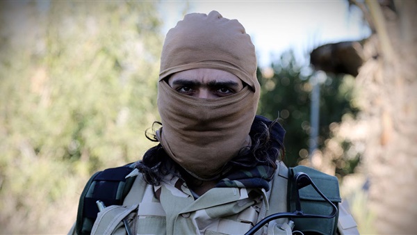 «كتائب الانتحاريين».. استراتيجية داعش للحد من خسائره (تقرير)