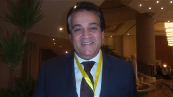 وزير التعليم العالي يستنكر بطء تنفيذ خطط حل مشكلات التعليم بمصر وزير التعليم العالي يستنكر بطء تنفيذ خطط حل مشكلات التعليم بمصر
