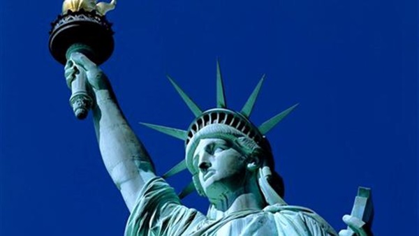 مفاجأة.. تمثال الحرية بأمريكا كان في الأصل لـ «امرأة مسلمة»