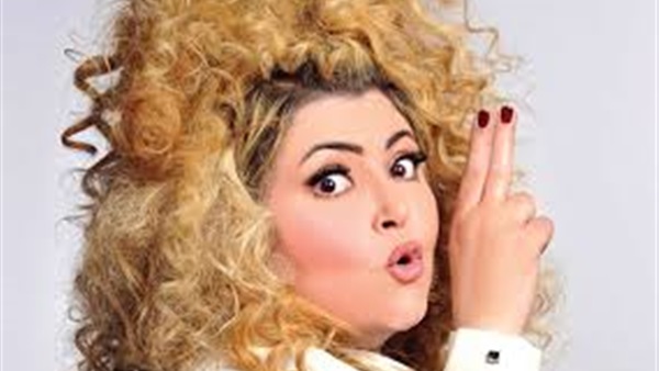 بالصور.. "مها أحمد" تحتفل بعيد ميلاد أبنها