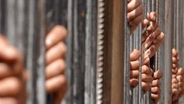 تجديد حبس 28 طالبا إخوانيا 45 يوما لتورطهم فى أحداث العنف تجديد حبس 28 طالبا إخوانيا 45 يوما لتورطهم فى أحداث العنف