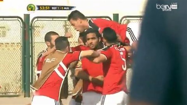بالفيديو.. كهربا يتقدم للمنتخب الأوليمبي بهدف في الدقيقة 53 من الشوط الثاني بالفيديو.. كهربا يتقدم للمنتخب الأوليمبي بهدف في الدقيقة 53 من الشوط الثاني