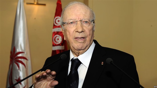 الرئيس التونسي يدعو إلى السلم الإجتماعي لمكافحة الإرهاب