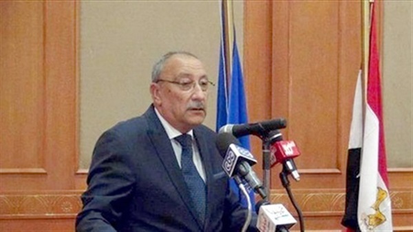 محافظ أسوان يطالب الإعلام الإيطالي بنقل الصورة الحقيقية لأوضاع مصر محافظ أسوان يطالب الإعلام الإيطالي بنقل الصورة الحقيقية لأوضاع مصر