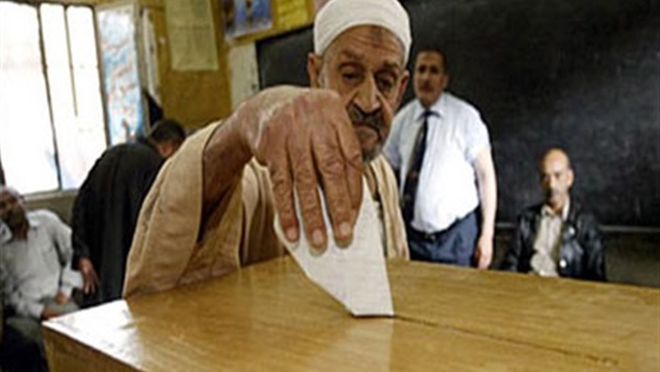 عمليات مجلس الوزراء تتابع سير العملية الانتخابية عمليات مجلس الوزراء تتابع سير العملية الانتخابية