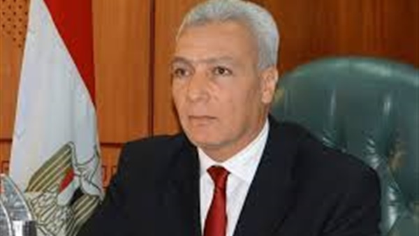 محافظ بورسعيد يطالب المواطنين بالمشاركة الإيجابية في الانتخابات