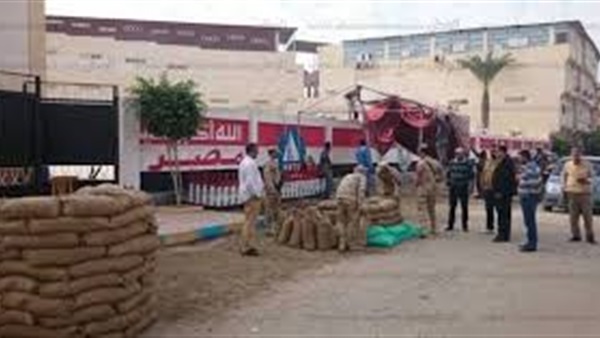 إقبال متوسط على مدرسة "أم المؤمنين" في باب الشعرية إقبال متوسط على مدرسة "أم المؤمنين" في باب الشعرية