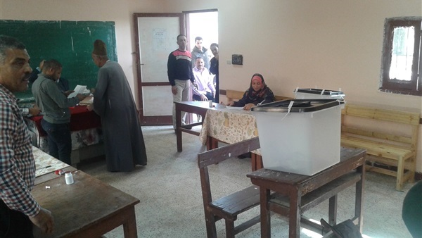 ضبط شخص اخترق الحاجز الأمنى وحاول اقتحام مقر انتخابي بالمنوفية