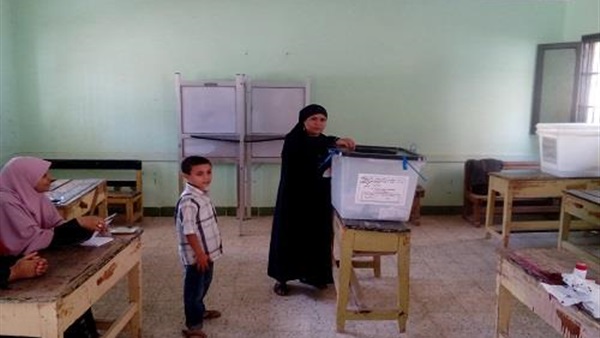 إغلاق باب التصويت في اليوم الأول لجولة الإعادة إغلاق باب التصويت في اليوم الأول لجولة الإعادة
