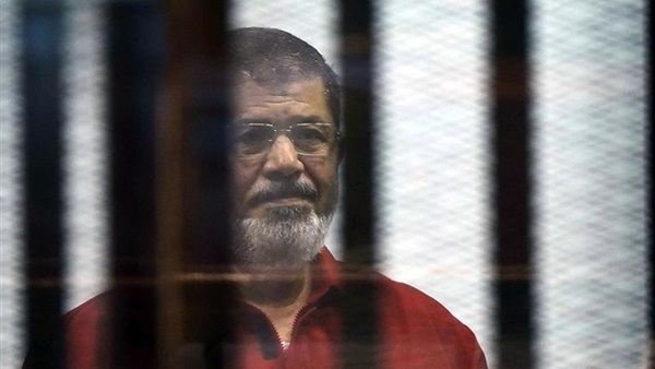 اليوم.. استكمال محاكمة «مرسي» فى قضية التخابر مع «قطر»