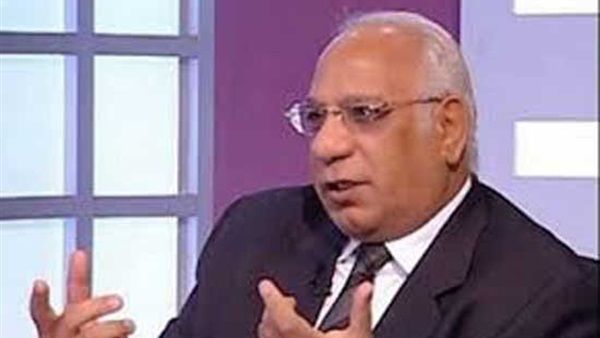 نادر نور الدين: يجب ان تعلن مصر غضبها حول المباحثات الهذلية مع إثيوبيا نادر نور الدين: يجب ان تعلن مصر غضبها حول المباحثات الهذلية مع إثيوبيا