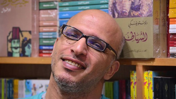 أحمد صلاح الدين يحتفل بصدور كتابه "ورثة تالستوي" باتيليه القاهرة أحمد صلاح الدين يحتفل بصدور كتابه "ورثة تالستوي" باتيليه القاهرة