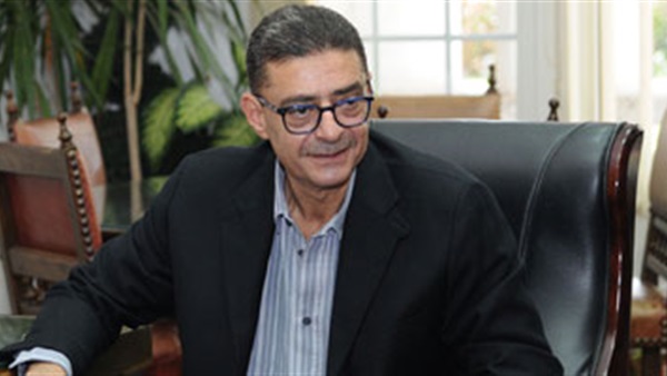 طاهر يسعي للحصول علي تقرير معسكر الإمارات