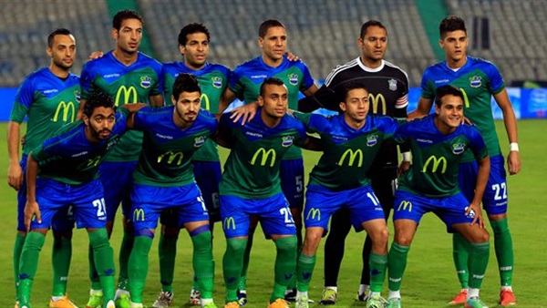 «المقاصة» يتصدر الدوري بعد فوزه على الإنتاج الحربي «المقاصة» يتصدر الدوري بعد فوزه على الإنتاج الحربي
